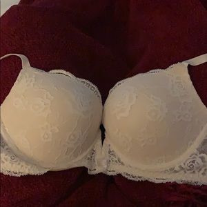 Intimissimi 38B Lace Push-Up Lace Bra
